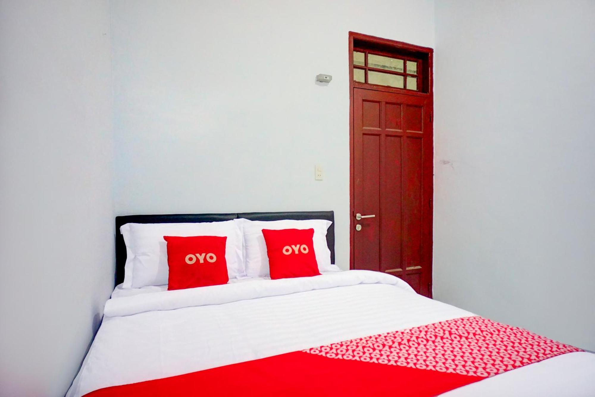 Hotel O Krakatau Near Universitas Muhammadiya Sumatra Utara Umsu Medan Buitenkant foto